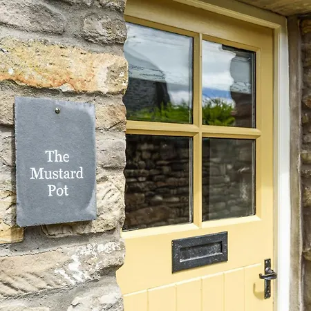 Holiday home The Mustard Pot - *