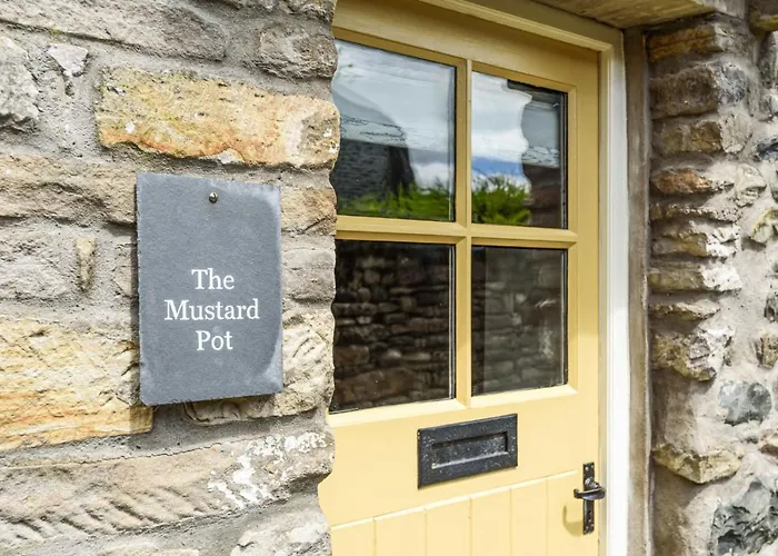 Holiday home The Mustard Pot - *